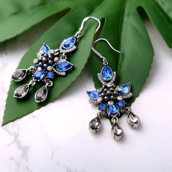 Blue Crystal Flower Silver Vintage Hook Dangle Statement Earrings - Picture 6 of 10